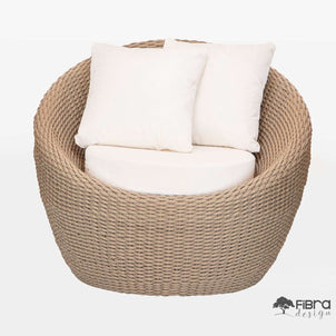 Poltrona Semi Obaulada  em Corda Nautica
