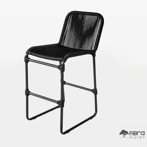 Conjunto Mesa Bistrô em Madeira Cumaru e Banqueta Retrô