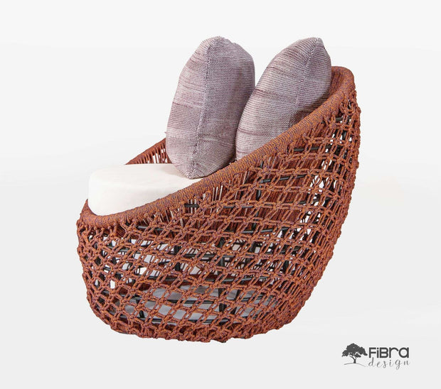 Poltrona Macrame Semi Obaulada