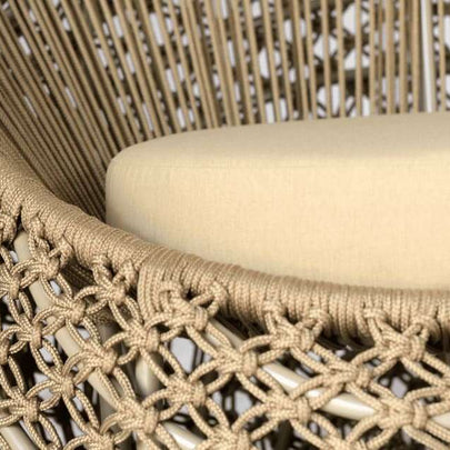 Poltrona Macrame Semi Obaulada em Corda