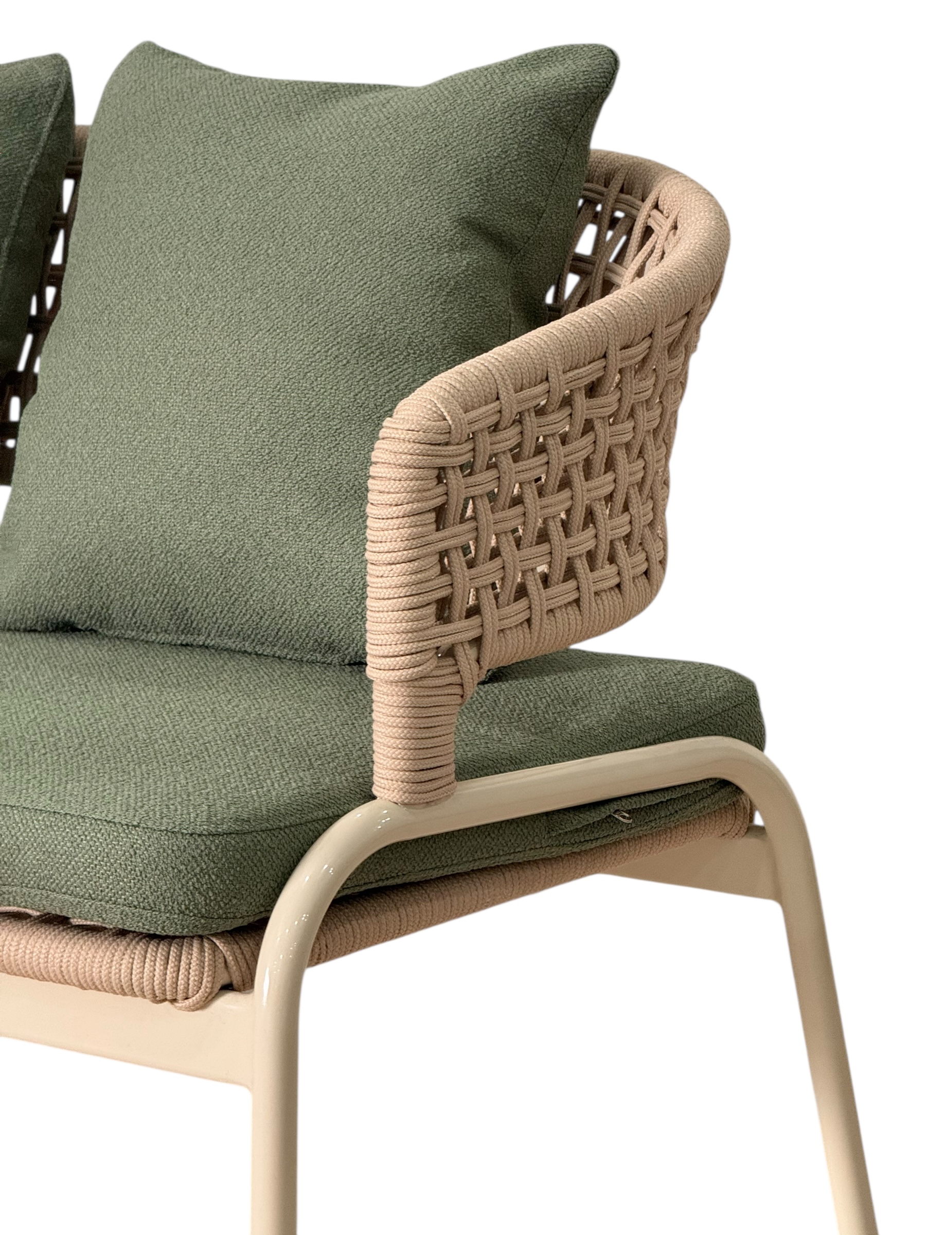 Photoroom_058_20251202_203055