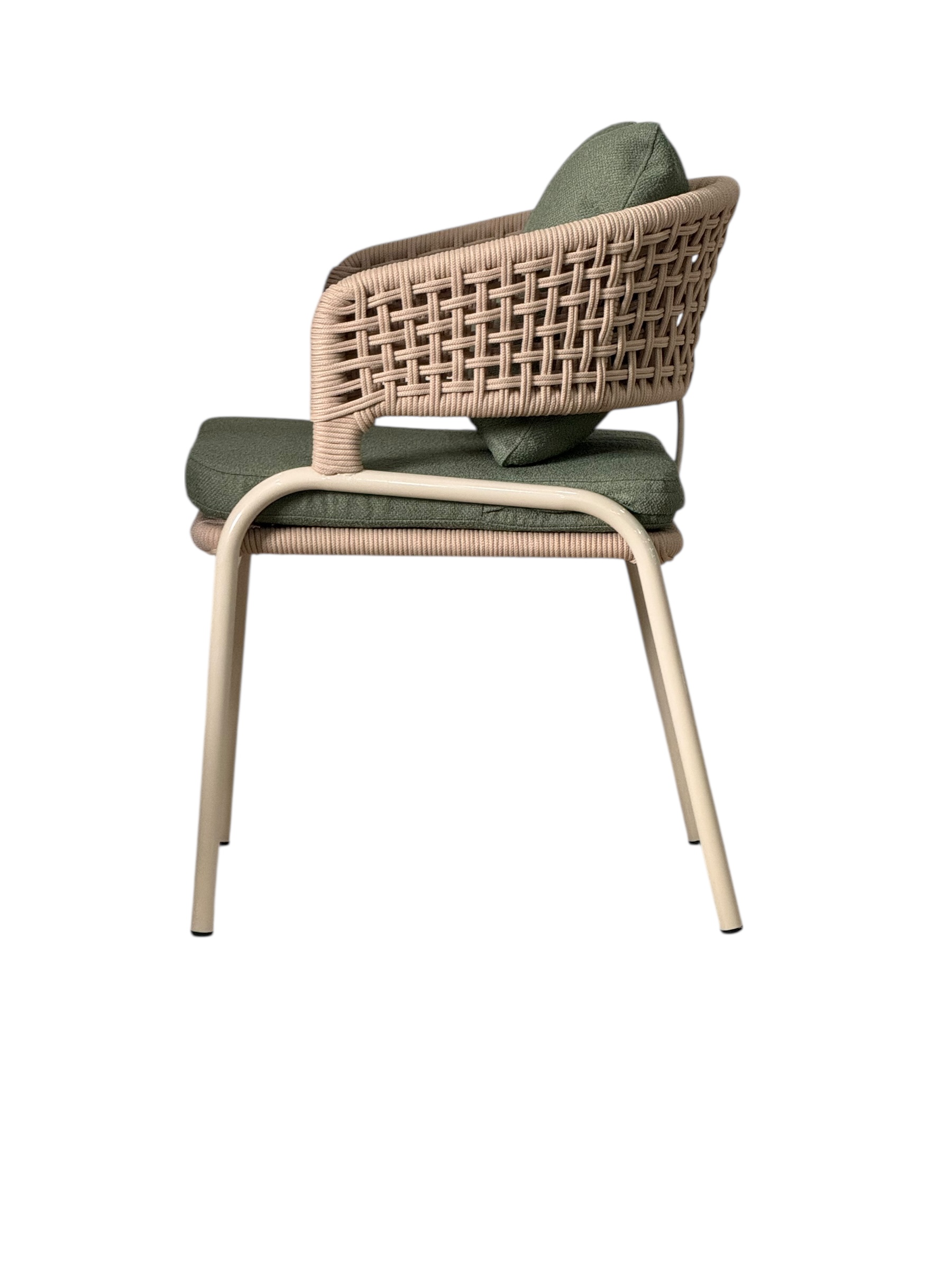 Photoroom_073_20251202_203055